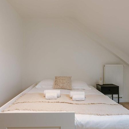 Huswell - Charming Townhouse In Ghent Perfect For 6 Guests Villa ภายนอก รูปภาพ