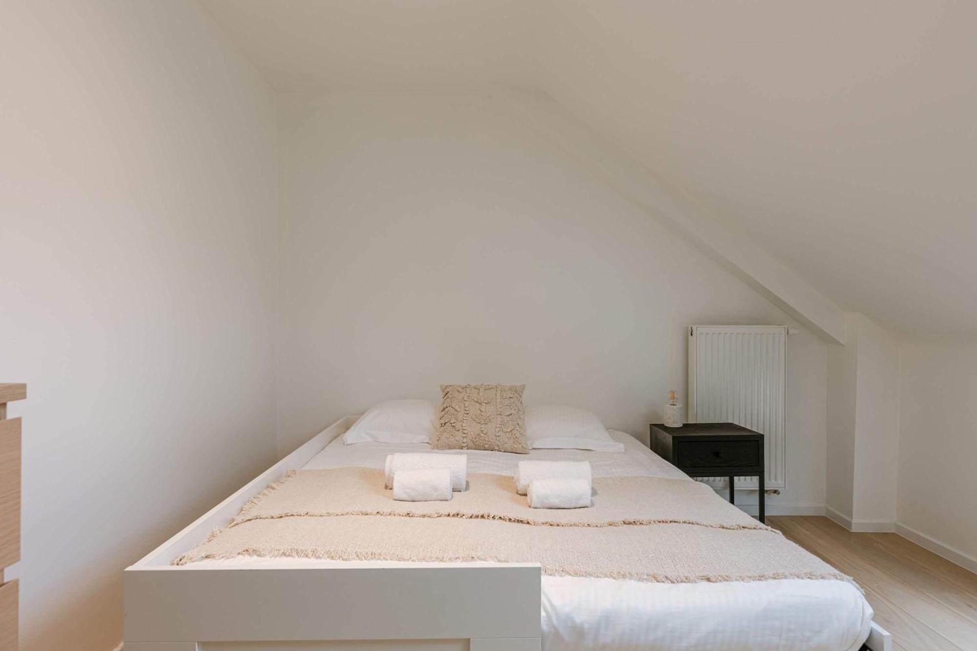 Huswell - Charming Townhouse In Ghent Perfect For 6 Guests Villa ภายนอก รูปภาพ